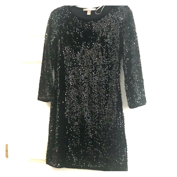 Forever 21 Dresses & Skirts - Lack Sequin Dress